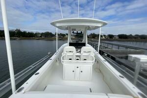 R amp R 28ft Regulator Yacht For Sale
