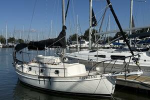 Stardust 25ft Pacific Seacraft Yacht For Sale