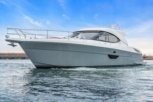 AYEROLLER 44ft Riviera Yacht For Sale