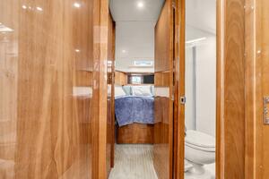 AYEROLLER 44ft Riviera Yacht For Sale