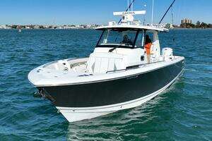  2022 Pursuit 358 Yacht For Sale in Atlantic Beach NC