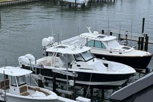 35ft Pursuit Yacht For Sale