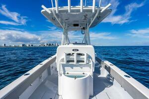 23ft Reef Runner Yacht For Sale