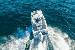 23ft Reef Runner Yacht For Sale