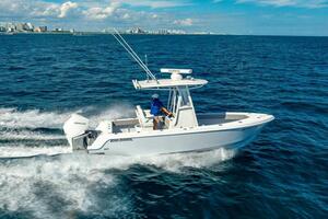 23ft Reef Runner Yacht For Sale