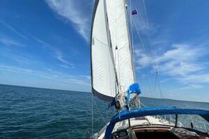 Unsightly 36ft Catalina Yacht For Sale