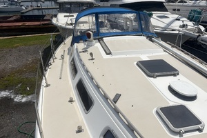 Unsightly 36ft Catalina Yacht For Sale