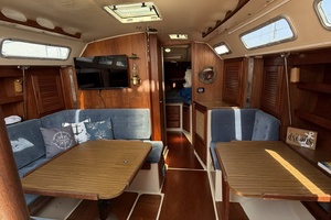 Unsightly 36ft Catalina Yacht For Sale