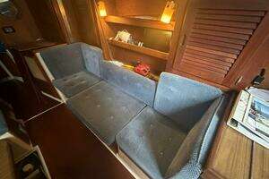 1985 Catalina Catalina 36-1 thumbnail 37