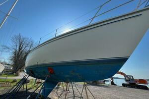 Unsightly 36ft Catalina Yacht For Sale