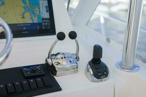 Date Night Keeping It Reel 37ft Luhrs Yacht For Sale