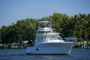 Date Night Keeping It Reel 37ft Luhrs Yacht For Sale