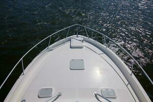 Date Night Keeping It Reel 37ft Luhrs Yacht For Sale