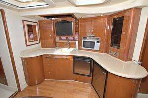 2009 Sea Ray 44 Sundancer thumbnail 36