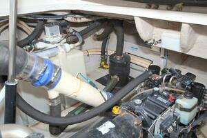 2009 Sea Ray 44 Sundancer thumbnail 64