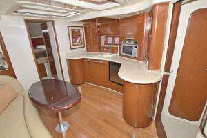 2009 Sea Ray 44 Sundancer thumbnail 35