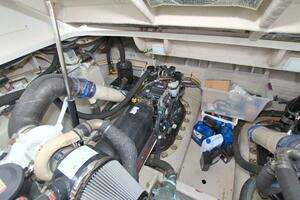 2009 Sea Ray 44 Sundancer thumbnail 65