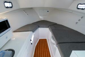 31ft Steiger Craft Yacht For Sale