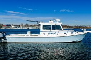 31ft Steiger Craft Yacht For Sale