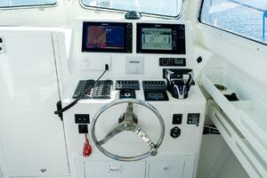 31ft Steiger Craft Yacht For Sale