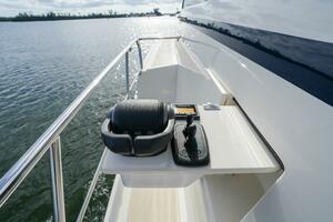 066 Port Command Bridge Pop Out Wing Station