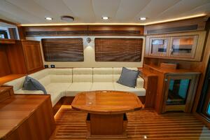 Salon Facing Starboard