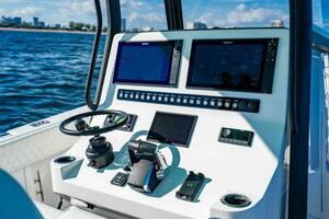 34ft Reef Runner Yacht For Sale