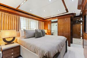 2013 125' Hargrave Raised Pilothouse - Mesmerize