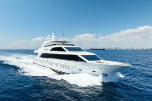 2013 125' Hargrave Raised Pilothouse - Mesmerize