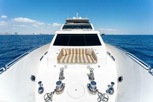 2013 125' Hargrave Raised Pilothouse - Mesmerize
