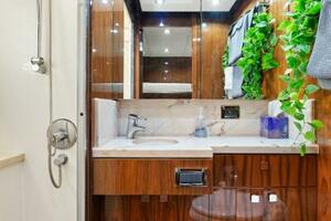 2013 125' Hargrave Raised Pilothouse - Mesmerize