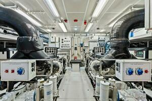 2013 125' Hargrave Raised Pilothouse - Mesmerize