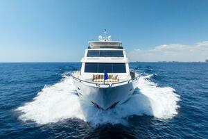 2013 125' Hargrave Raised Pilothouse - Mesmerize