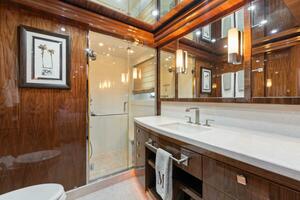 2013 125' Hargrave Raised Pilothouse - Mesmerize