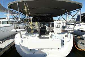 2025 Catalina 426 thumbnail 21