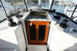 2025 Catalina 426 thumbnail 92