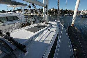 2025 Catalina 426 thumbnail 51