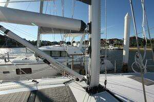 2025 Catalina 426 thumbnail 53