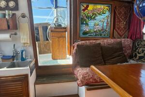 40ft Islander Yacht For Sale