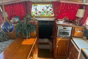 1972 Islander Motorsailer thumbnail 12