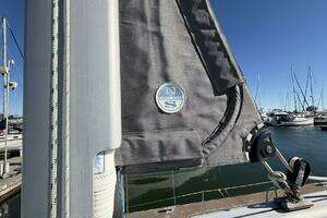 2001 Catalina 36 MkII thumbnail 18