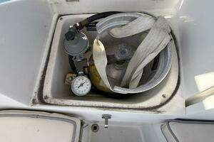 2001 Catalina 36 MkII thumbnail 74