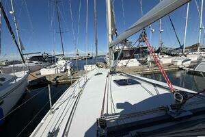2001 Catalina 36 MkII thumbnail 19