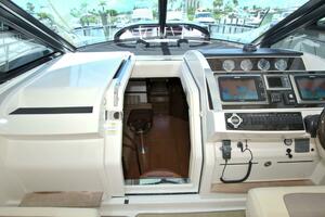 Sun Daze 45ft Sea Ray Yacht For Sale