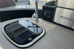 2023 Premier 330 Escalante thumbnail 32
