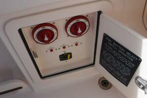 27ft Grady White Yacht For Sale