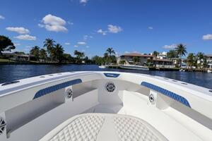 36ft Front Runner Yacht For Sale