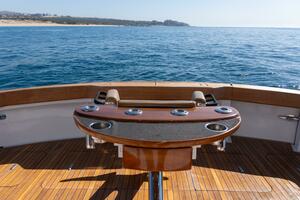 2001 Hatteras 60 Convertible - Sinyorita Salada