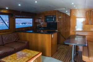 2001 Hatteras 60 Convertible - Sinyorita Salada