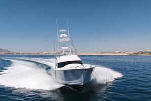 2001 Hatteras 60 Convertible - Sinyorita Salada